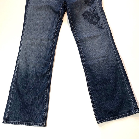 WHBM Blanc Low Rise Stretch Boot Cut Jeans - Picture 4 of 8